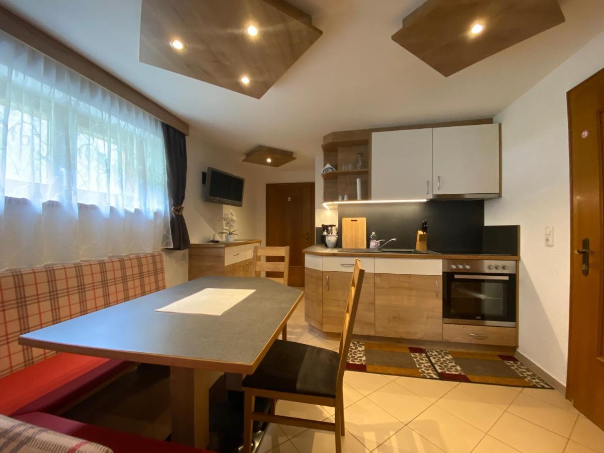 Landhaus Lackner 하일리겐불루트 외부 사진